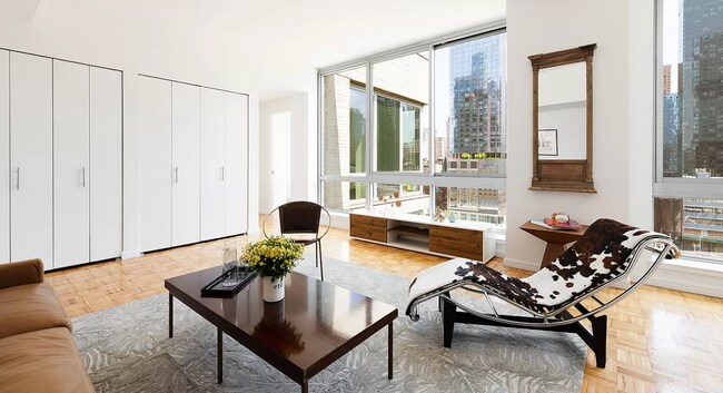 Foto del edificio - 490 10th Ave
