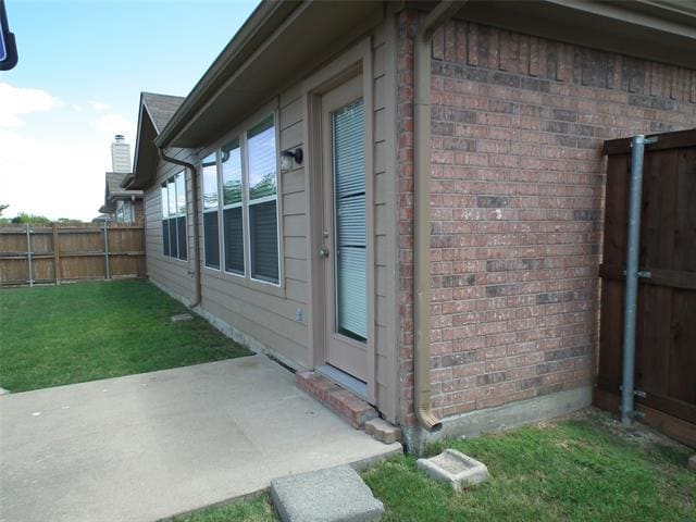 Building Photo - 519 Creekside Dr