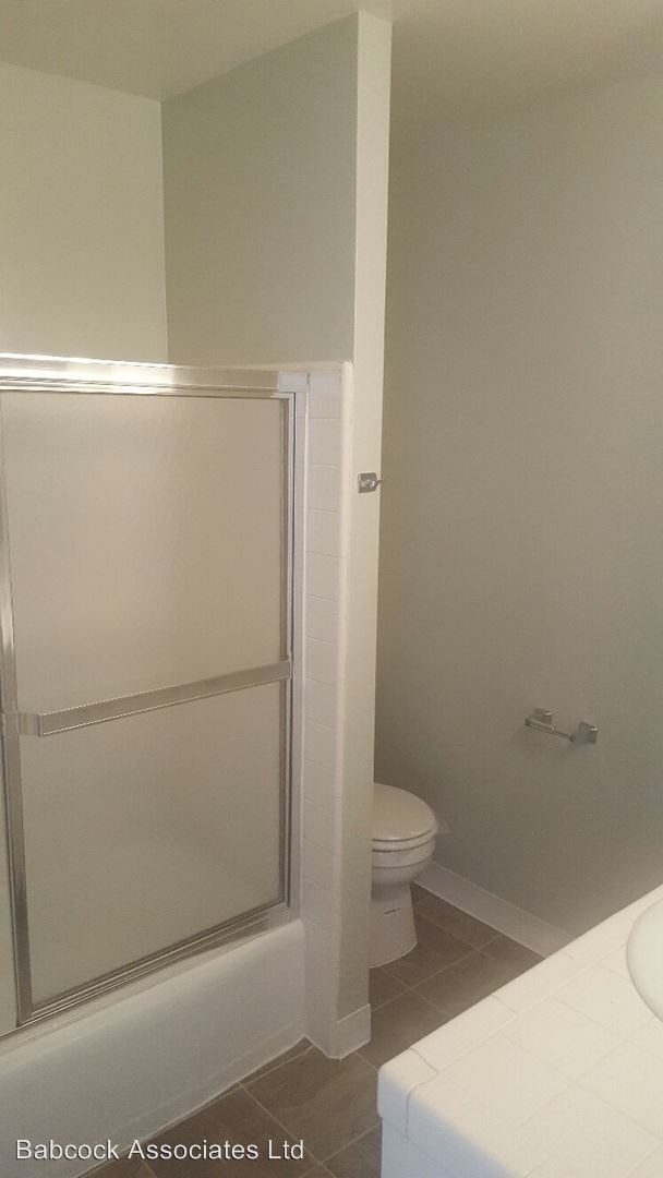 Foto del edificio - 12524 Birch Ave