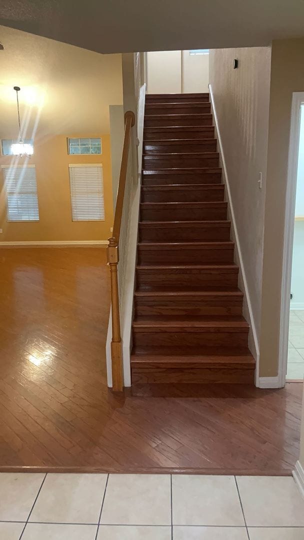 Building Photo - AMAZING 2-STORY 3 BEDROOM!!