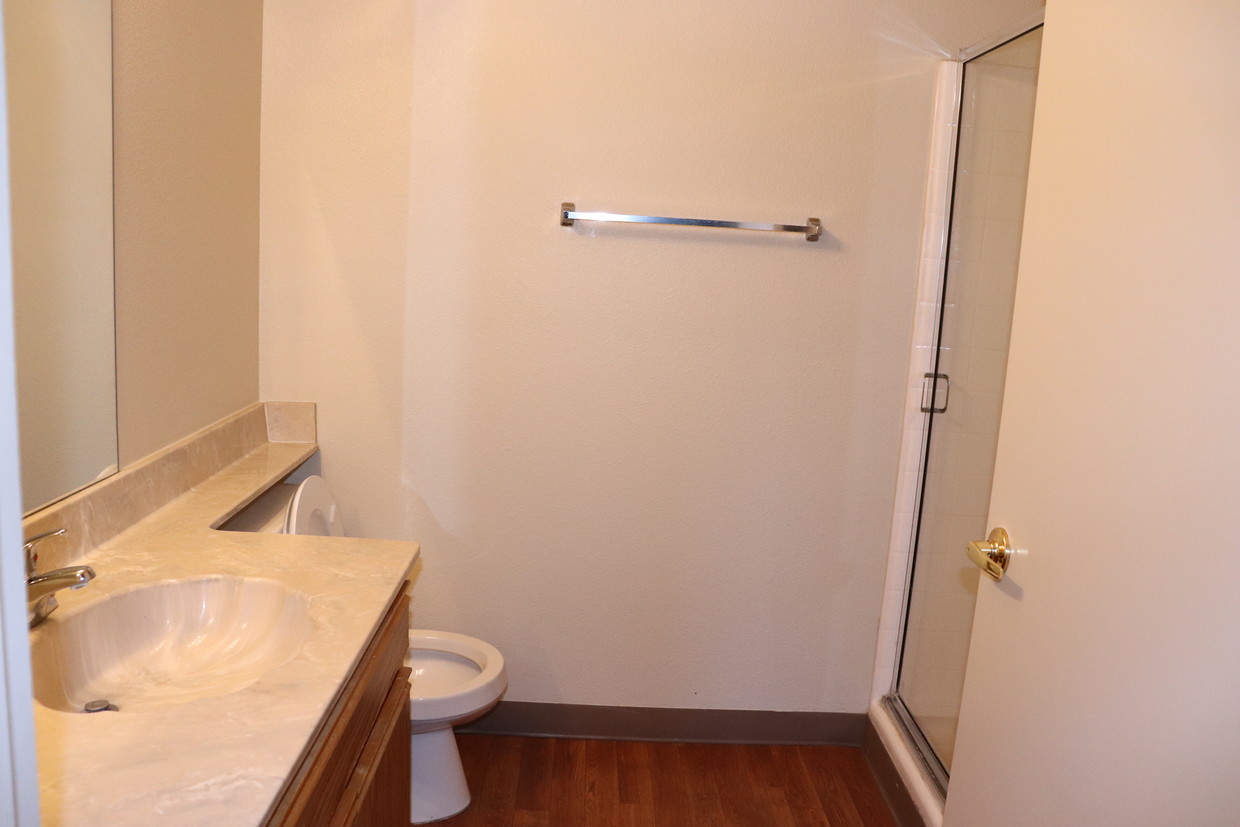 Foto principal - 1301 N Rainbow Blvd