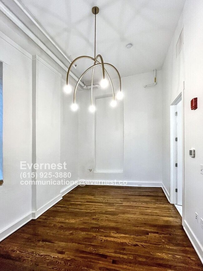 Foto del edificio - Cozy 1 Bed & 1 Bath Apartment in Nashville...