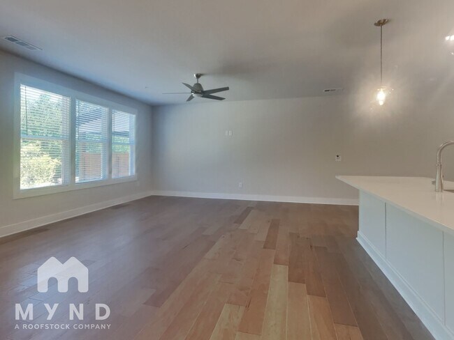Foto del edificio - 1273 Windmill Pkwy
