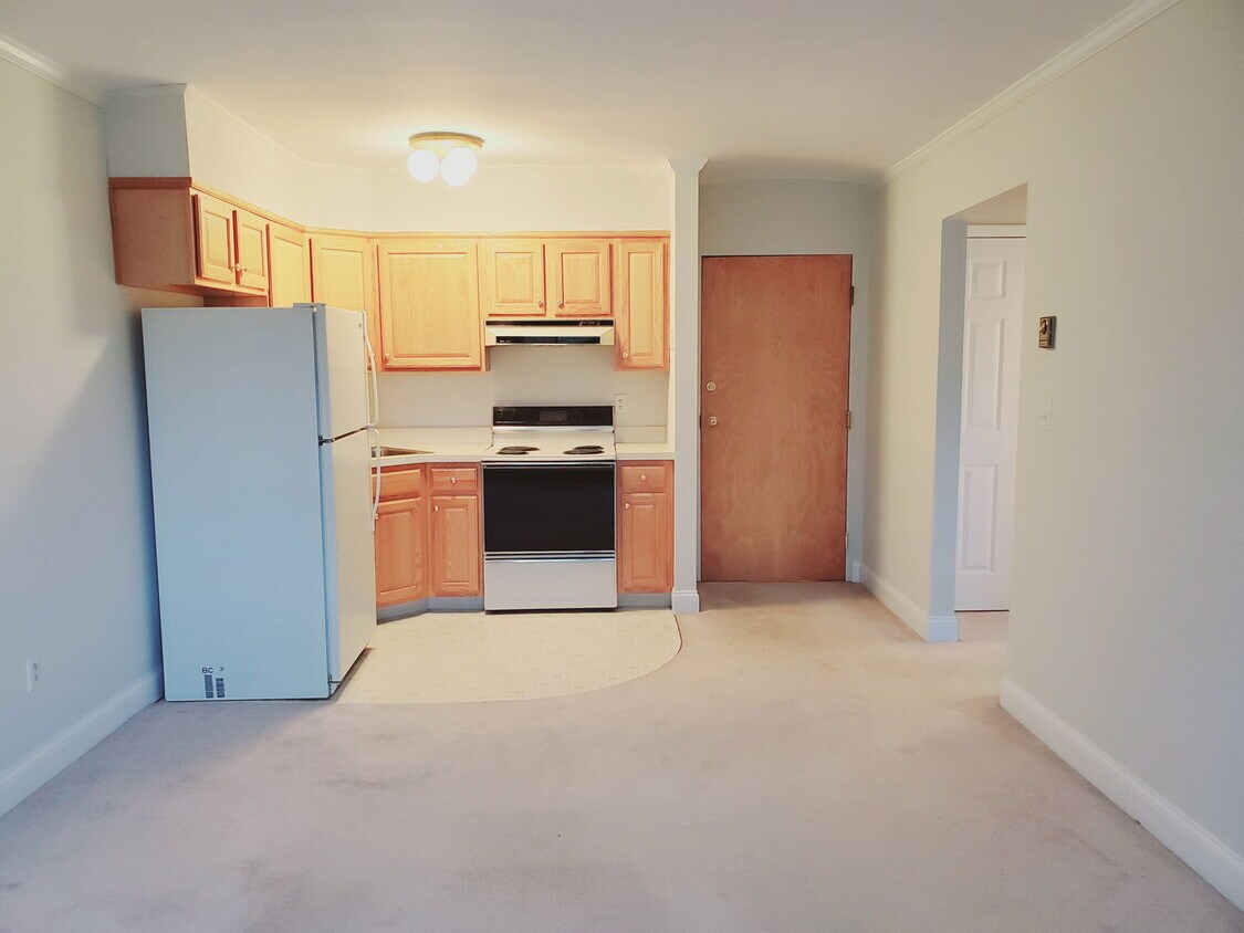 Photo - 27 Oak Street Apt #11, Stamford, CT 06905 - 1 BR 1 BA condo