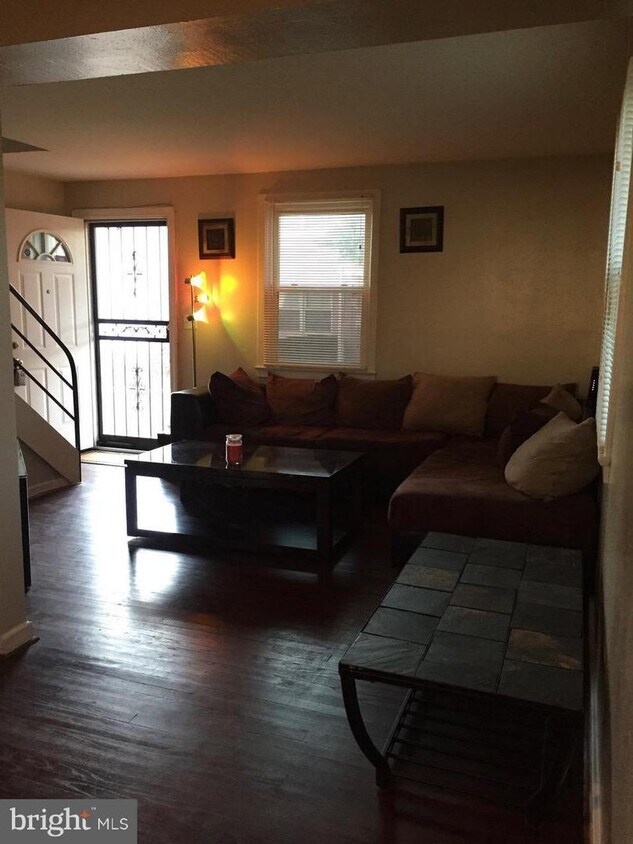 2800 Iverson St Unit 1, Hillcrest Heights, MD 20748 Condo for Rent in Hillcrest Heights, MD