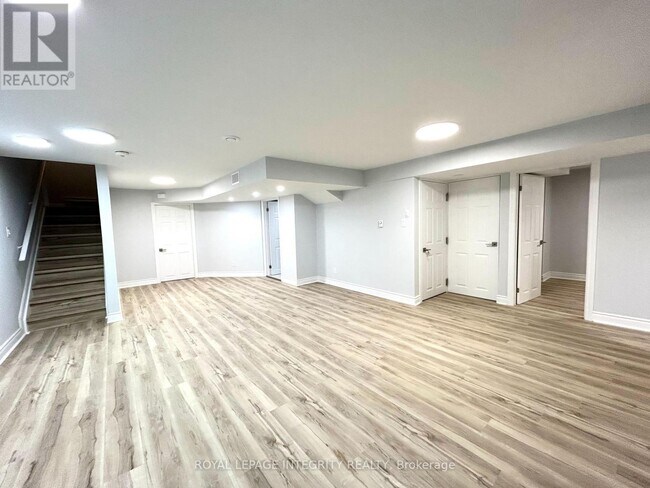Building Photo - 650 Perseus Ave