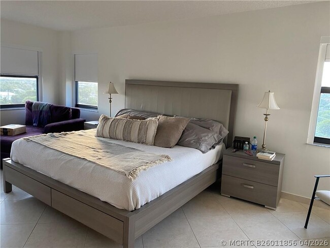 Foto del edificio - 5100 N Ocean Blvd