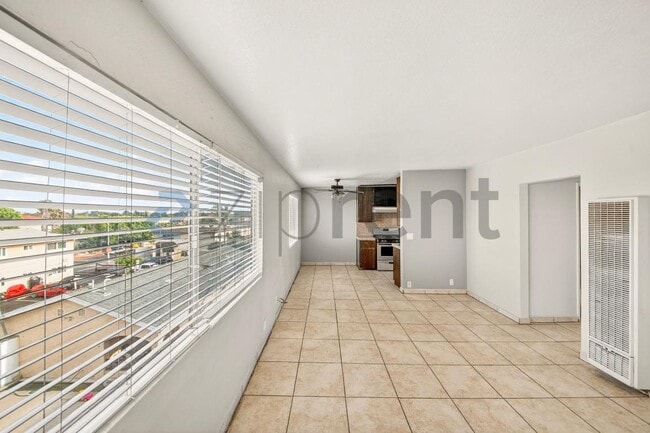 Building Photo - 1115 252nd St