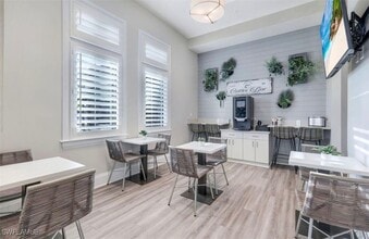 Building Photo - 13924 Pine Lodge Ln