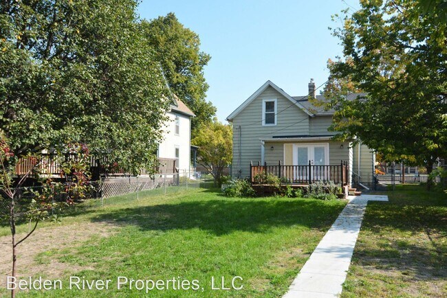 Building Photo - 3 br, 2 bath House - 2518 Taylor St NE