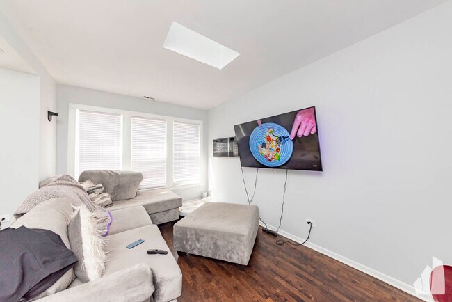 Foto del edificio - 951 N Wolcott Ave