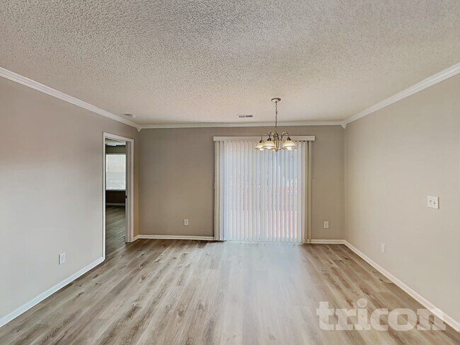 Building Photo - 61 Bluebead Ct