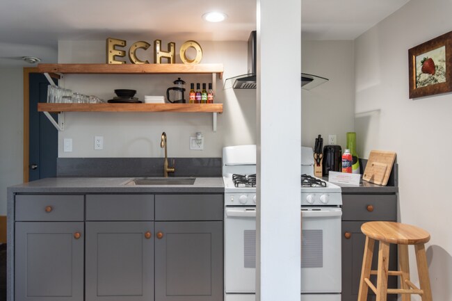 Kitchenette. - 1616 Fargo St