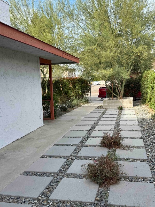 Building Photo - 821 Karma Ct