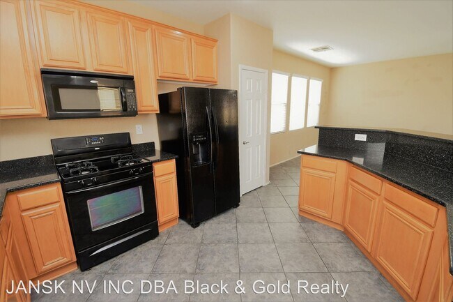 Building Photo - 4 br, 2.5 bath House - 476 Redruth Dr.