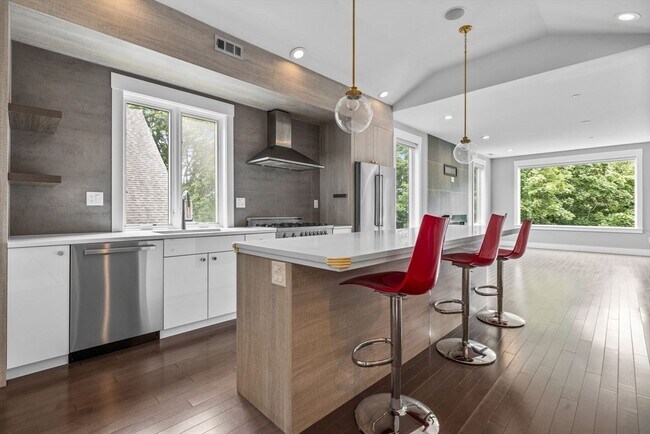 Foto del edificio - 202 Rawson Rd