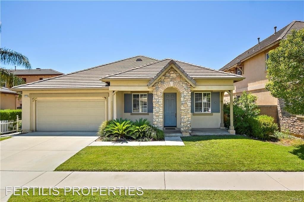 Primary Photo - 4 br, 3 bath House - 12221 Waterbrook Dr