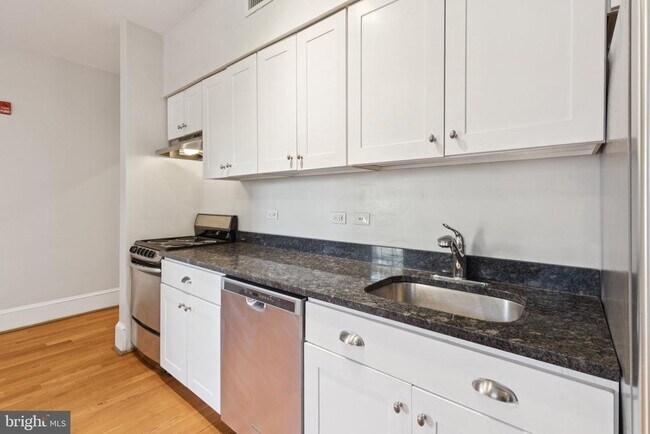 Foto del edificio - 1955 Locust St