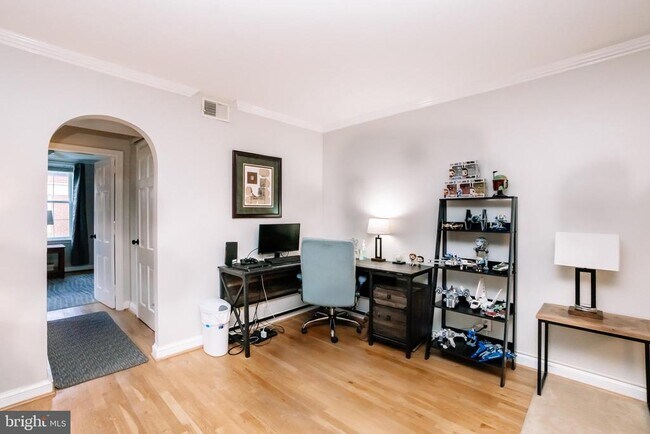 Foto del edificio - 26 S Old Glebe Rd