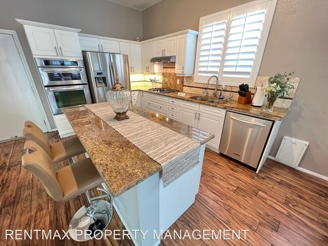 Building Photo - 4 br, 3.5 bath House - 2863 JAMIE ROSE ST