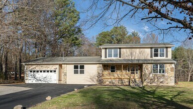 Building Photo - 2267 Old Parksville Rd NE