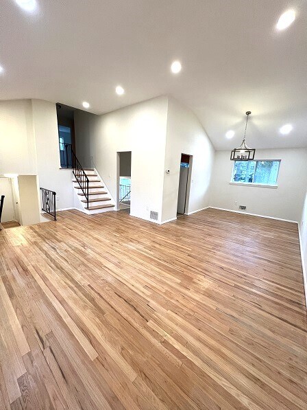 Sala de estar al comedor - 56 Fairway Dr