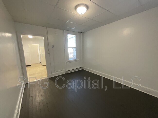 Foto del edificio - 927 Hay St