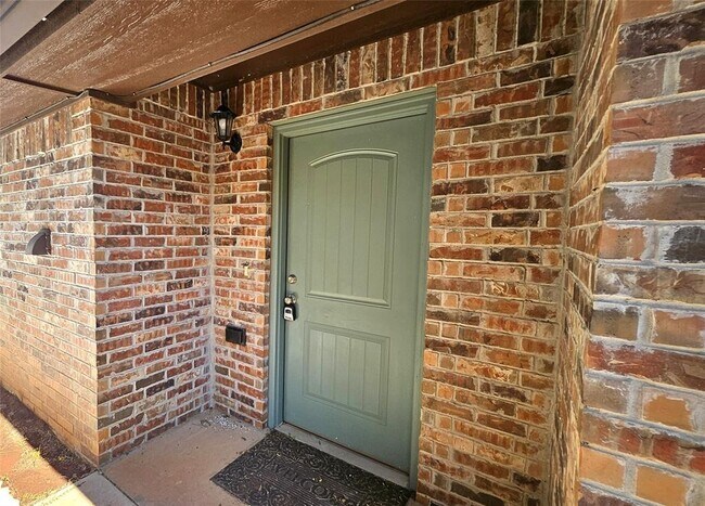 Foto del edificio - 2173 Buena Vida Ln