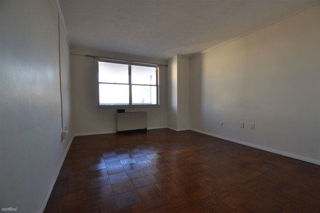 Building Photo - 1 br, 1 bath  - 7 Whittier Pl