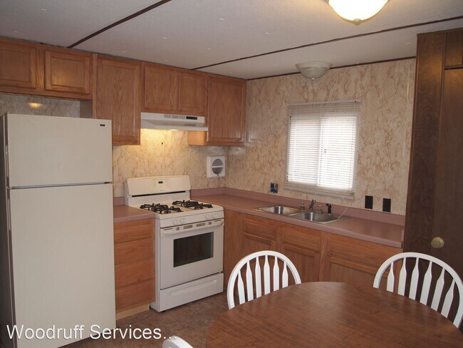 Building Photo - 3 br, 1 bath House - 56 Oak Hills Lane