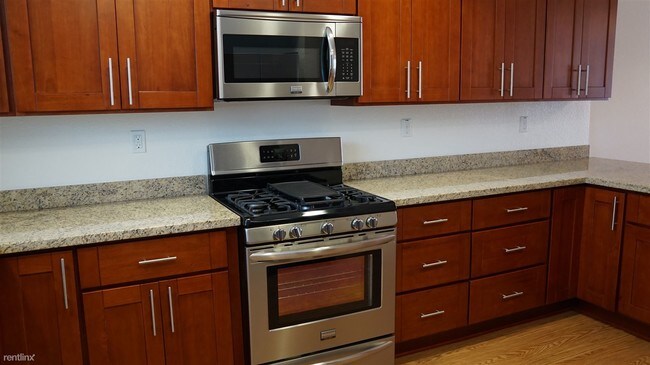 Foto del edificio - 5497 Carlson Dr