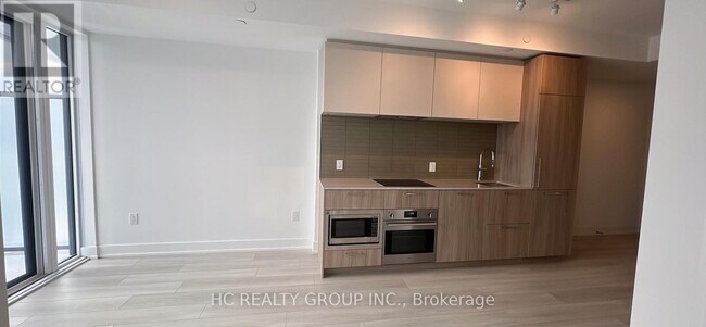 Building Photo - 36 Olive Ave