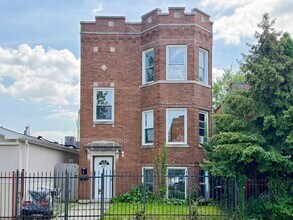 Building Photo - 4251 W Haddon Ave