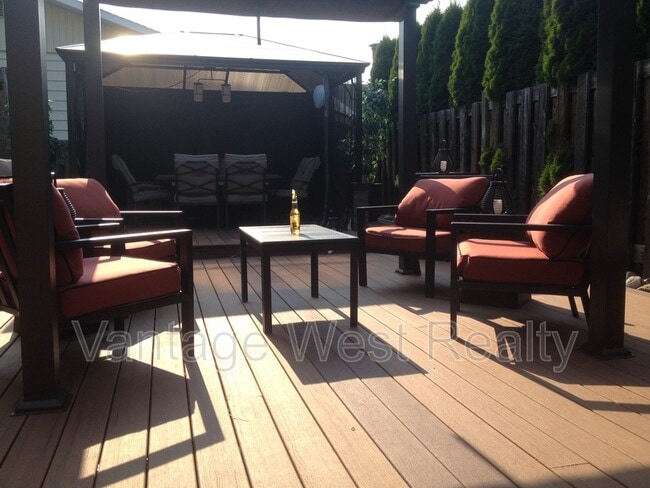 Building Photo - 614 Greene Rd