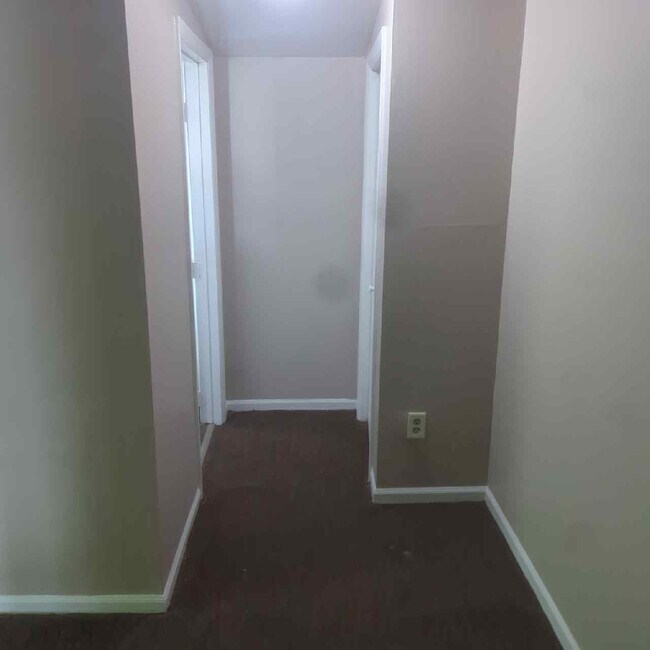 Foto del edificio - 705 E 6th St