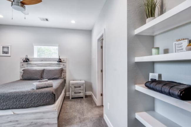 Foto del edificio - 144 W 5th St