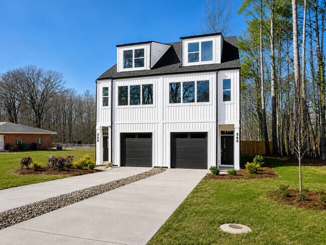 Foto del edificio - 343 Gray Dr