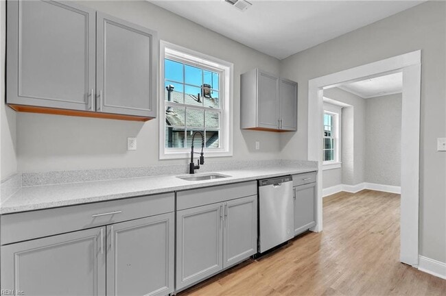 Building Photo - 3941 Omohundro Ave