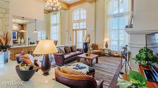 Building Photo - 11585 Alamo Ranch Pky