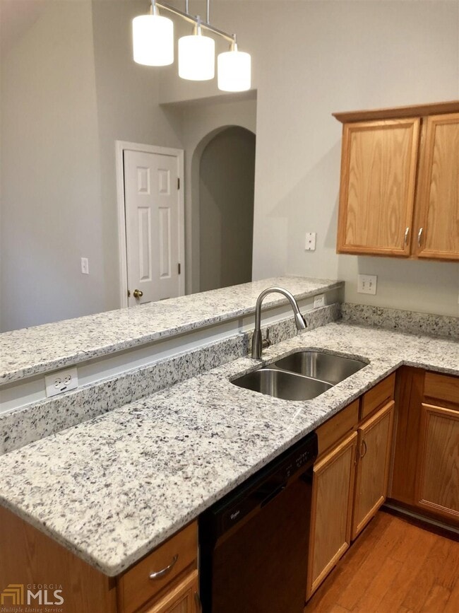 Building Photo - 1407 Cottage Way