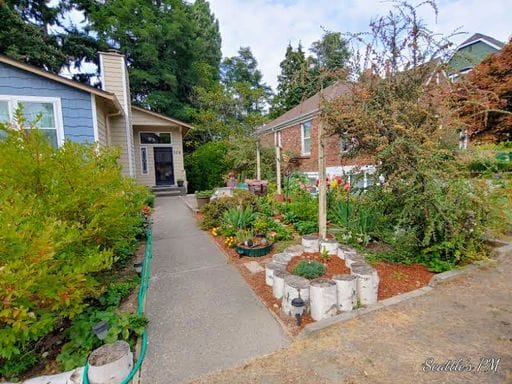 Adorable Maple Leaf ADU with Private Entrance- 2 Bedroom\1 Bathroom - Adorable Maple Leaf ADU with Private Entrance- 2 Bedroom\1 Bathroom House