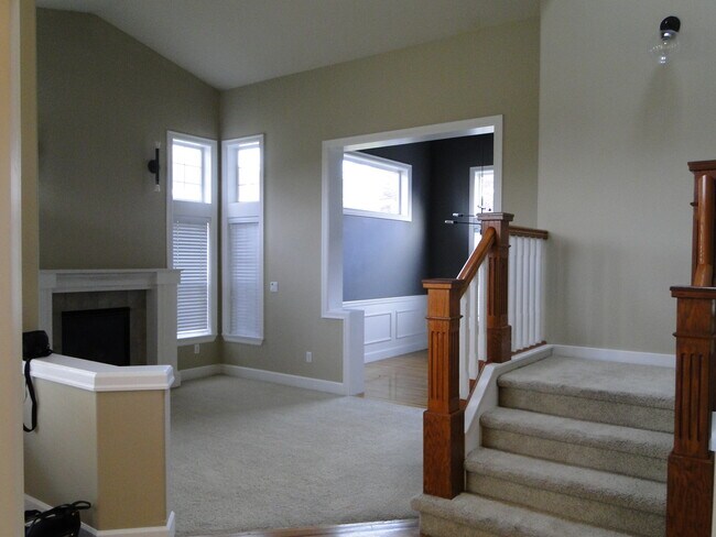 Building Photo - 2111 29th Avenue Ct SW