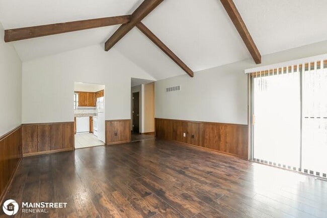 Building Photo - 1501 N Aztec Ave