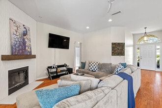 Building Photo - 12160 Irwin Manor Dr