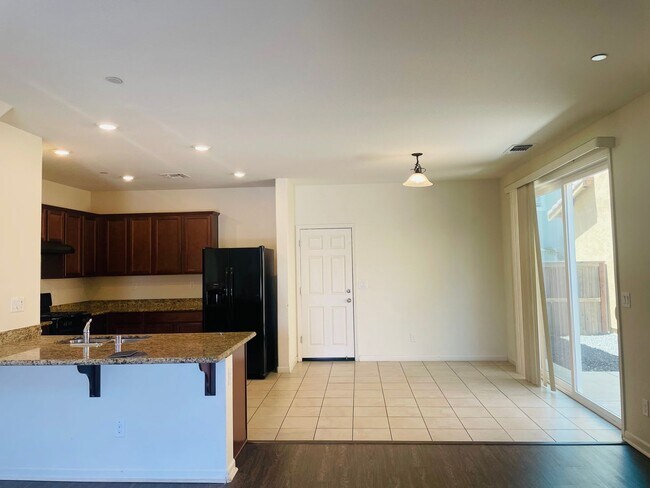 Foto del edificio - 2912 Portage Way