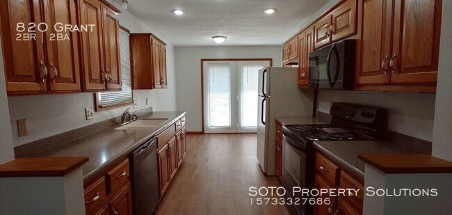 Building Photo - 2BD/2BA Duplex in Stonebridge Subdivision