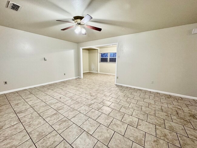 Foto del edificio - 3008 57th St