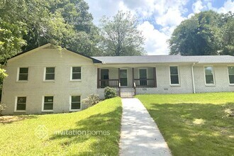 Building Photo - 3570 Greentree Farms Dr