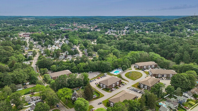 Building Photo - Lonvale Gardens