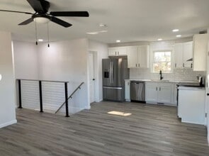 Building Photo - 1722 Foxborough Cir